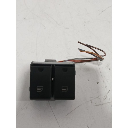 Recambio de mando elevalunas delantero izquierdo para volkswagen polo iv (9n_, 9a_) 1.9 sdi referencia OEM IAM 6Q09598589B9  