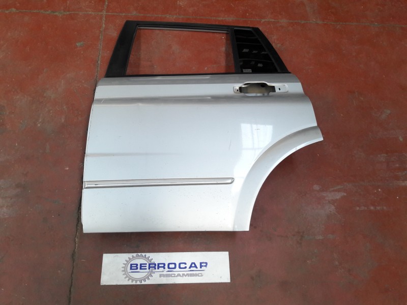 Recambio de puerta trasera izquierda para ssangyong kyron 2.0 referencia OEM IAM   