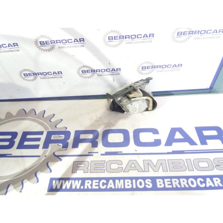 Recambio de cinturon seguridad delantero derecho para toyota avensis berlina (t25) 1.8 16v cat referencia OEM IAM 7321005050  