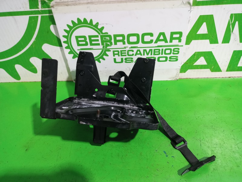 Recambio de soporte bateria para fiat 500 cabrio (150) lounge referencia OEM IAM 51826273  