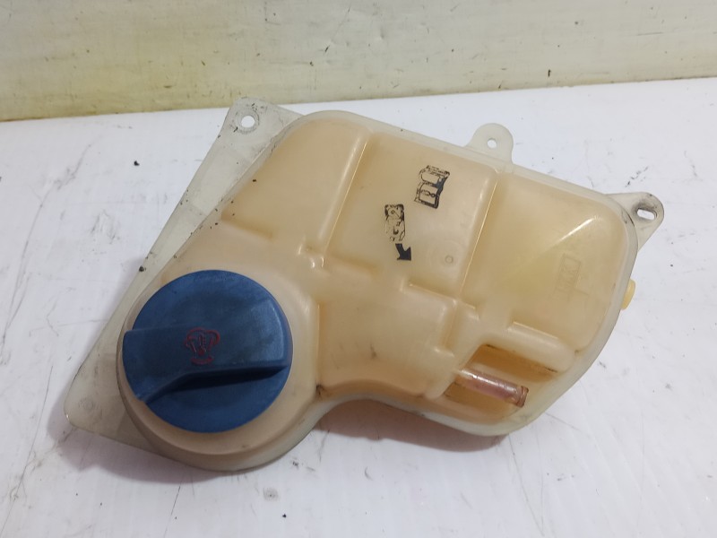 Recambio de deposito expansion para volkswagen passat berlina (3b3) advance referencia OEM IAM 8D0121403L  