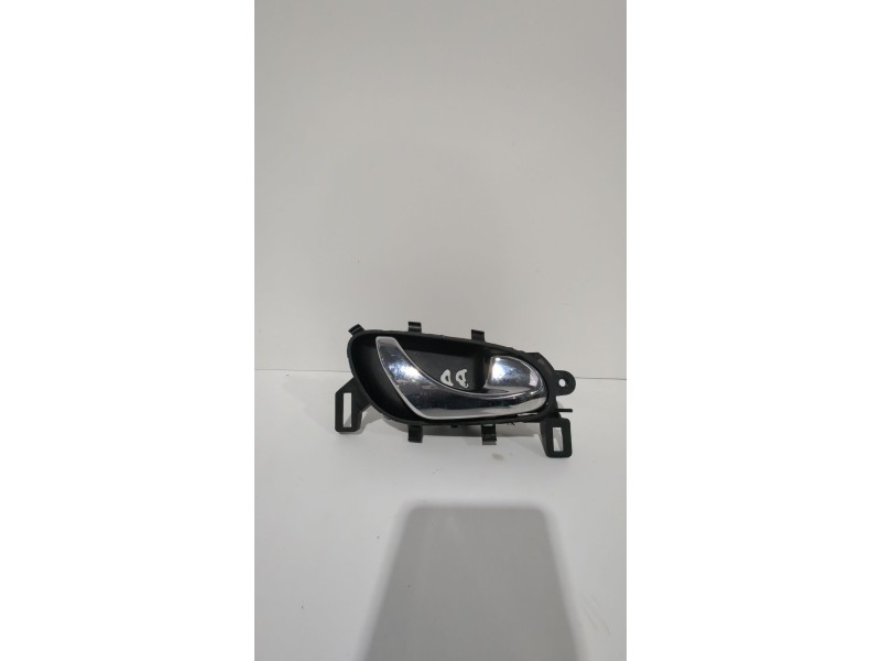 Recambio de maneta interior delantera derecha para nissan qashqai ii (j11, j11_) 1.5 dci referencia OEM IAM 806704EA1B  