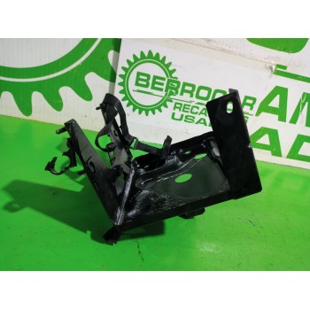 Recambio de soporte bateria para fiat 500 cabrio (150) lounge referencia OEM IAM 51826273  