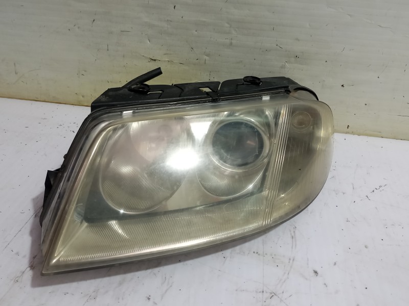 Recambio de faro izquierdo para volkswagen passat berlina (3b3) advance referencia OEM IAM 3B0941015AN  