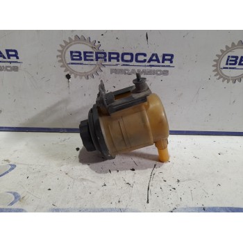 Recambio de deposito servo para hyundai getz (tb) 1.5 crdi cat referencia OEM IAM 585101C055  