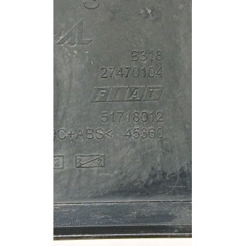 Recambio de piloto trasero izquierdo para lancia musa (350_) 1.4 (350.axf1a) referencia OEM IAM 27470104  