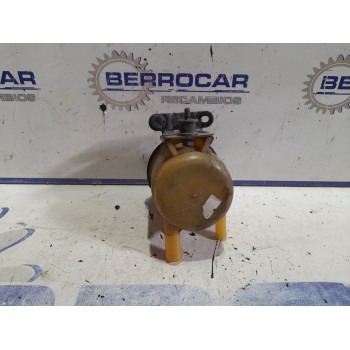 Recambio de deposito servo para hyundai getz (tb) 1.5 crdi cat referencia OEM IAM 585101C055  