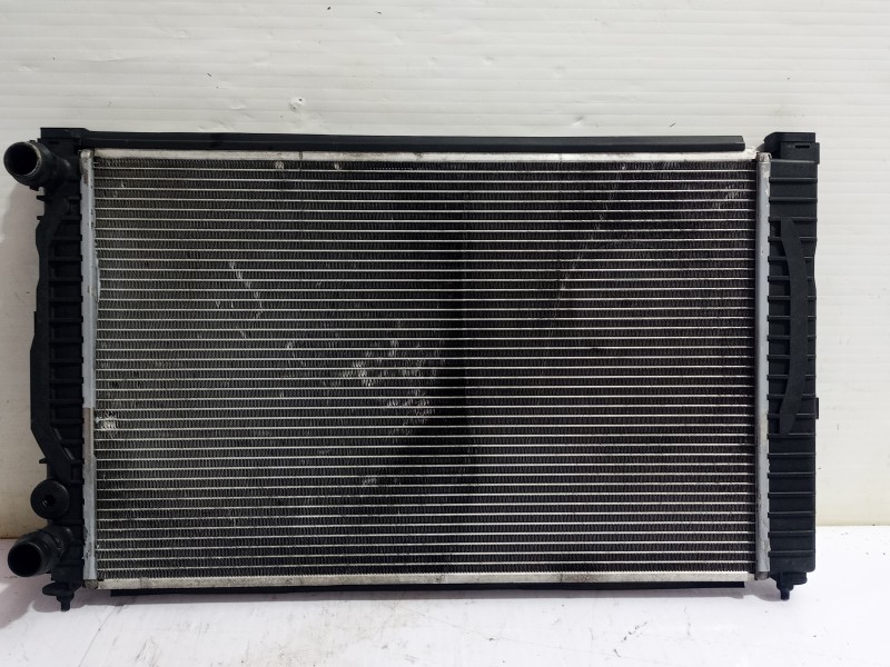 Recambio de radiador agua para volkswagen passat berlina (3b3) advance referencia OEM IAM 8D0121251AT  