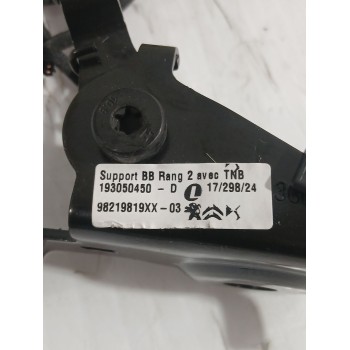 Recambio de enganche cinturon trasero izquierdo para peugeot rifter 1.5 bluehdi 100 referencia OEM IAM 193050450  