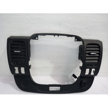 Recambio de rejilla aireadora para renault trafic furgón l1h1 2,7t referencia OEM IAM 682607479R  