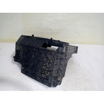 Recambio de soporte bateria para renault scenic ii authentique referencia OEM IAM 8200467409  