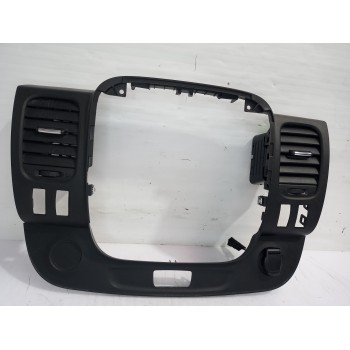 Recambio de rejilla aireadora para renault trafic furgón l1h1 2,7t referencia OEM IAM 682607479R  