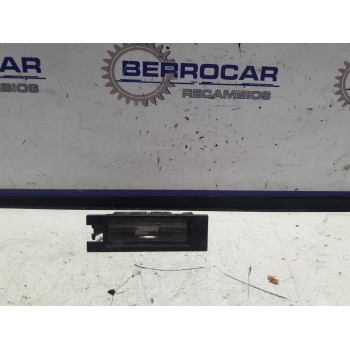 Recambio de piloto matricula para opel insignia berlina 2.0 16v cdti referencia OEM IAM   