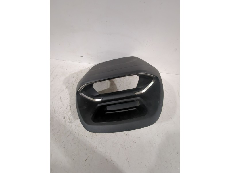 Recambio de moldura interior para peugeot rifter 1.5 bluehdi 100 referencia OEM IAM 9827199677  