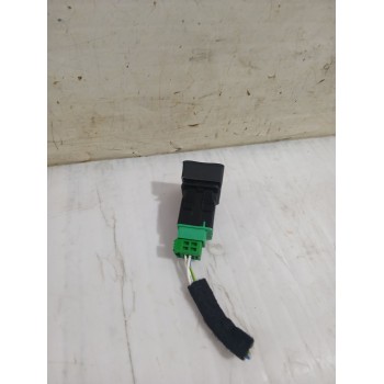 Recambio de interruptor para peugeot rifter 1.5 bluehdi 100 referencia OEM IAM 98170429ZD  