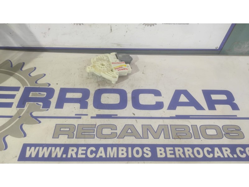 Recambio de motor elevalunas trasero izquierdo para skoda spaceback (5h) 1.6 tdi referencia OEM IAM 5JA959811  