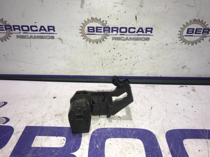 Recambio de actuador para saab 9-3 berlina 2.0 cat referencia OEM IAM 4759536  