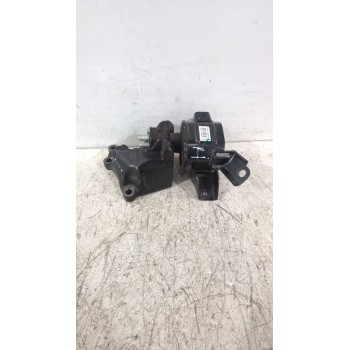 Recambio de soporte motor izquierdo para hyundai i20 iii (bc3, bi3) 1.0 t-gdi referencia OEM IAM 21830Q0000  