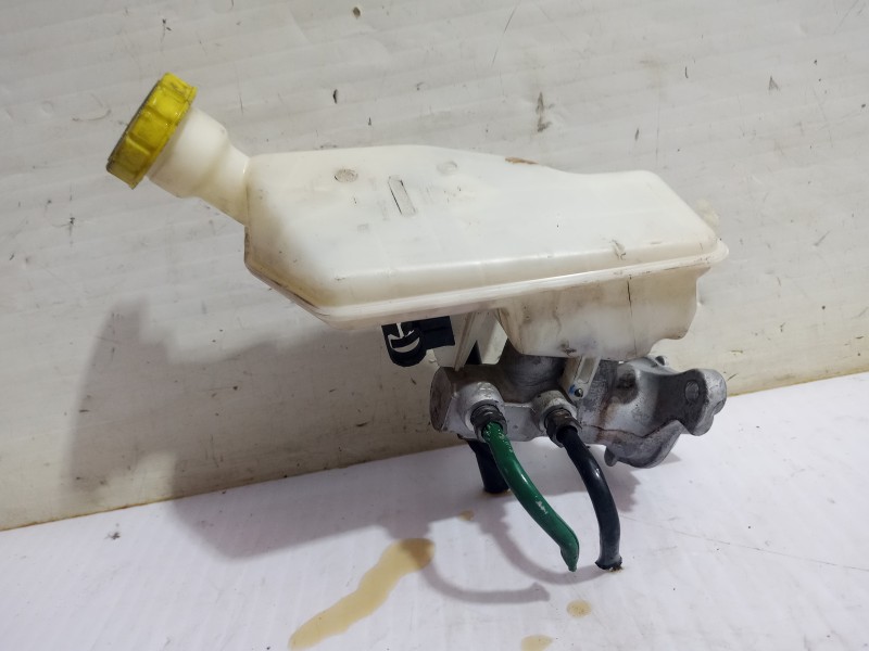 Recambio de bomba freno para peugeot 207 confort referencia OEM IAM 32069745  