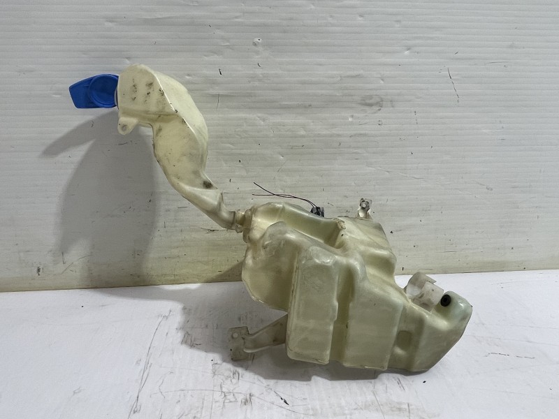 Recambio de deposito limpia para volkswagen passat berlina (3b3) advance referencia OEM IAM 3B0955453  