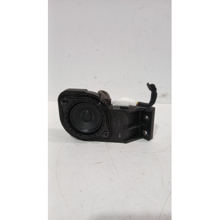Recambio de altavoz para hyundai i20 iii (bc3, bi3) 1.0 t-gdi referencia OEM IAM 96355Q0000  