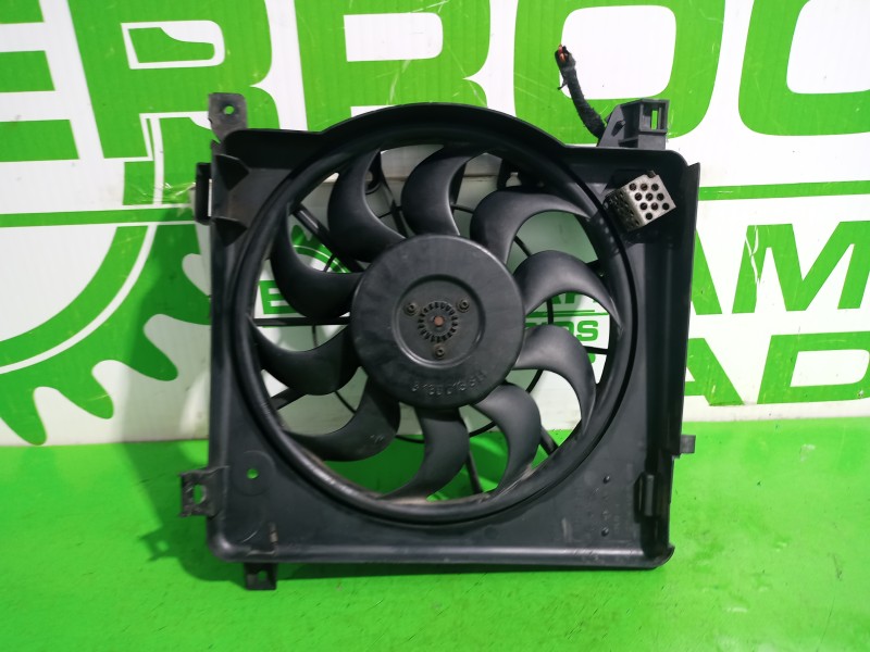 Recambio de electroventilador para opel zafira b cosmo referencia OEM IAM 3135103909  