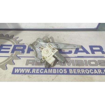 Recambio de elevalunas trasero derecho para toyota avensis berlina (t25) 1.8 16v cat referencia OEM IAM 6983005100  