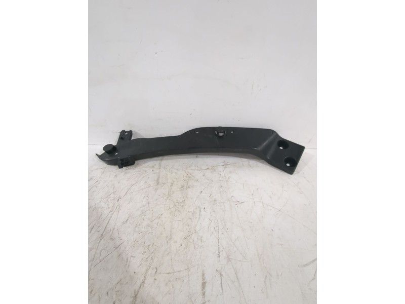 Recambio de soporte faro izquierdo para peugeot rifter 1.5 bluehdi 100 referencia OEM IAM 9830522280  
