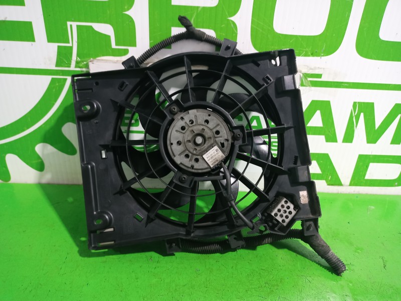 Recambio de electroventilador para opel zafira b cosmo referencia OEM IAM 3135103605  