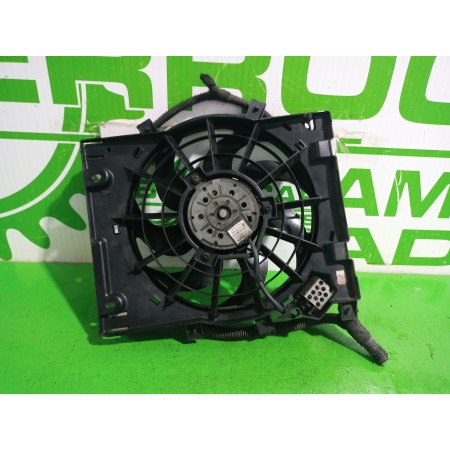 Recambio de electroventilador para opel zafira b cosmo referencia OEM IAM 3135103605  