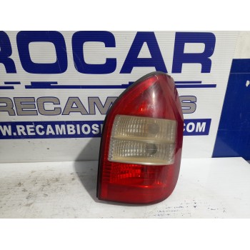 PILOTO TRASERO DERECHO 62281 