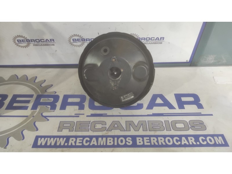 Recambio de servofreno para volkswagen t5 bus 1.9 tdi cat (axb) referencia OEM IAM 7H0612101  