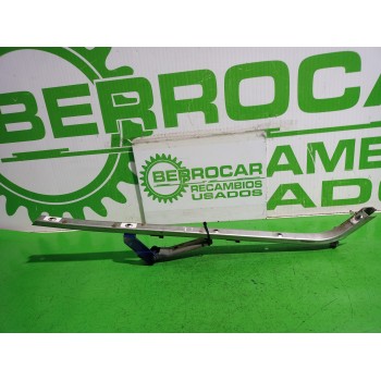 Recambio de carril puerta corredera izquierda para nissan serena (c23m) 2.3 lx diesel referencia OEM IAM 777619C051  