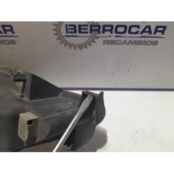 Recambio de faro derecho para peugeot 206 berlina 1.9 diesel referencia OEM IAM 9640559480  