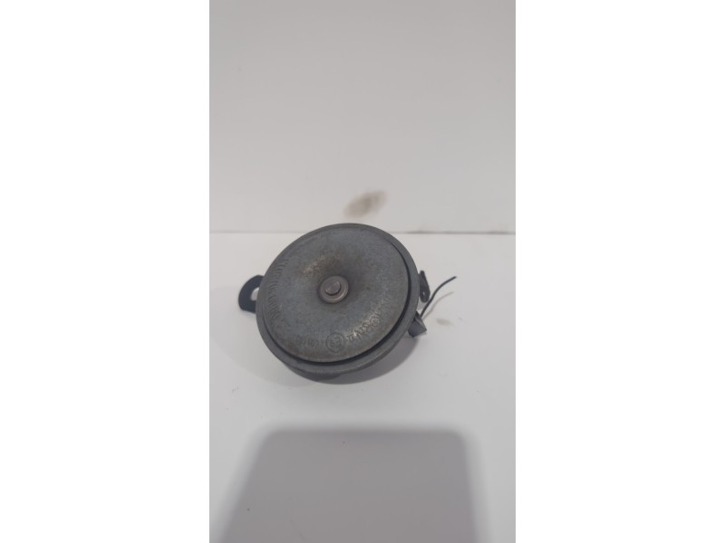 Recambio de claxon para nissan qashqai ii (j11, j11_) 1.5 dci referencia OEM IAM 25610HV01A  