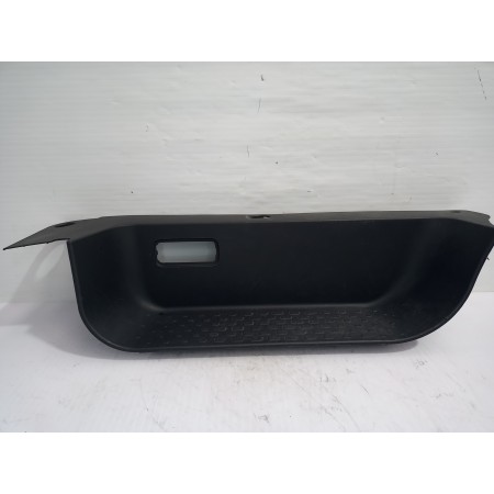 Recambio de reposapies para renault trafic furgón l1h1 2,7t referencia OEM IAM 93450152  