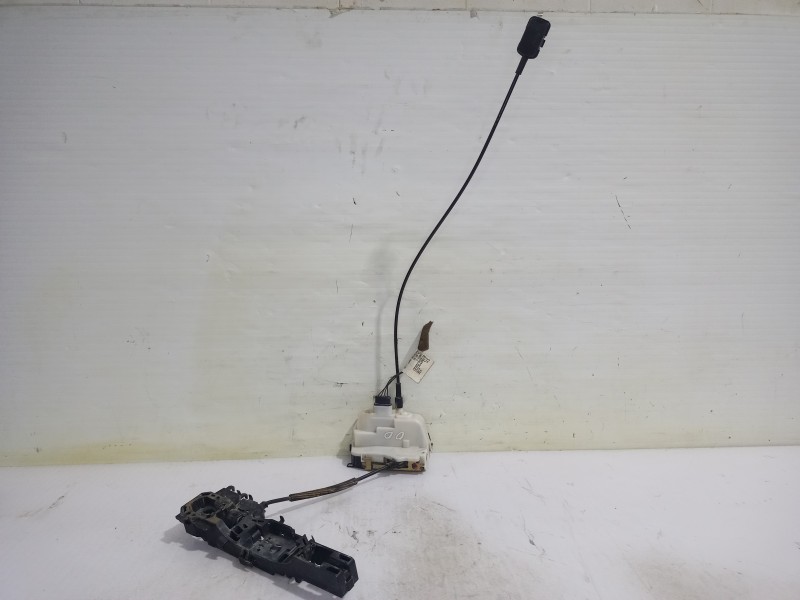 Recambio de cerradura puerta delantera derecha para renault scenic ii authentique referencia OEM IAM 8200119121  