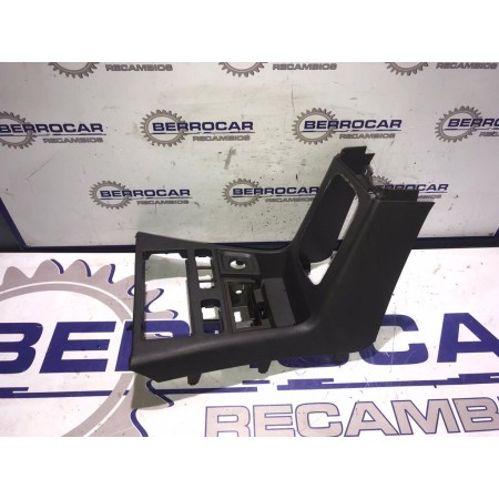 Recambio de consola central para saab 9-3 berlina 2.0 cat referencia OEM IAM 4741914  