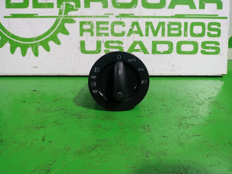 Recambio de mando luces para audi a6 berlina (4f2) 2.4 referencia OEM IAM 4F1941531D  