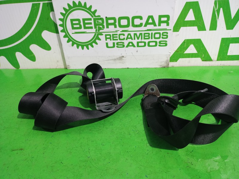 Recambio de cinturon seguridad trasero derecho para opel zafira b cosmo referencia OEM IAM 602592400B  