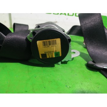 Recambio de cinturon seguridad trasero derecho para opel zafira b cosmo referencia OEM IAM 602592400B  