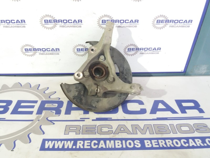 Recambio de mangueta delantera derecha para opel insignia berlina 2.0 16v cdti referencia OEM IAM 530859  