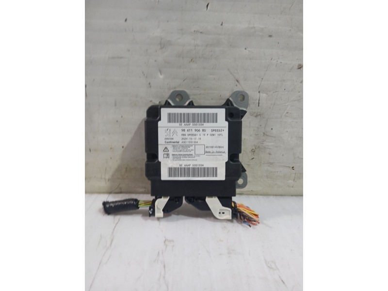 Recambio de centralita airbag para peugeot rifter 1.5 bluehdi 100 referencia OEM IAM 9861190680  
