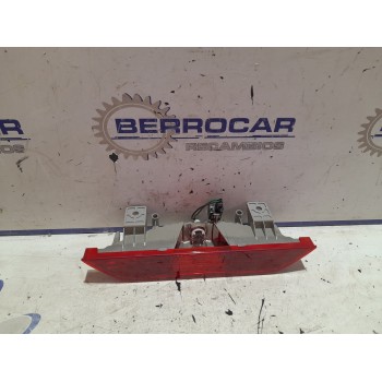 Recambio de luz central de freno para hyundai getz (tb) 1.5 crdi cat referencia OEM IAM 927501C0  