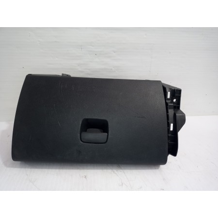 Recambio de guantera para renault trafic furgón l1h1 2,7t referencia OEM IAM 681084578R  