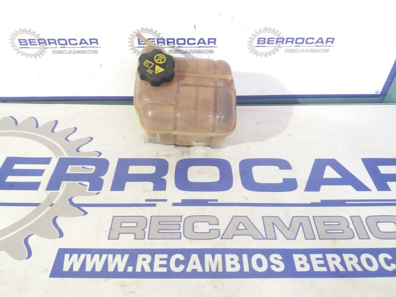 Recambio de deposito expansion para opel insignia berlina 2.0 16v cdti referencia OEM IAM 13220124  