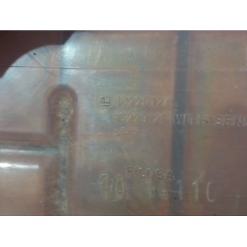 Recambio de deposito expansion para opel insignia berlina 2.0 16v cdti referencia OEM IAM 13220124  