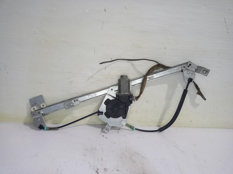 Recambio de elevalunas delantero derecho para renault scenic ii authentique referencia OEM IAM 8200646840  