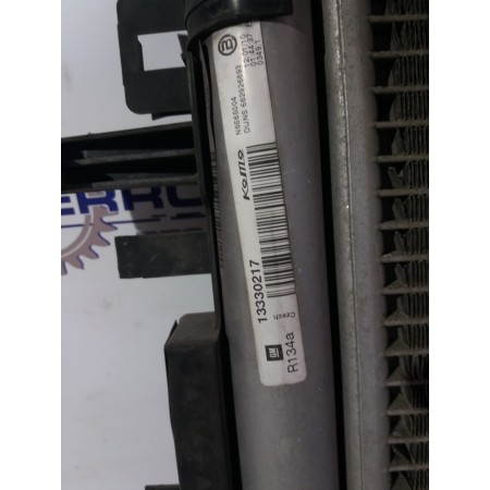 Recambio de condensador / radiador aire acondicionado para opel insignia berlina 2.0 16v cdti referencia OEM IAM 13330217  