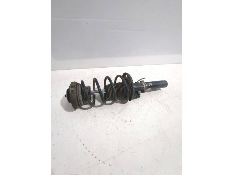 Recambio de amortiguador delantero derecho para volkswagen polo iv (9n_, 9a_) 1.9 sdi referencia OEM IAM 6Q0413031BN  